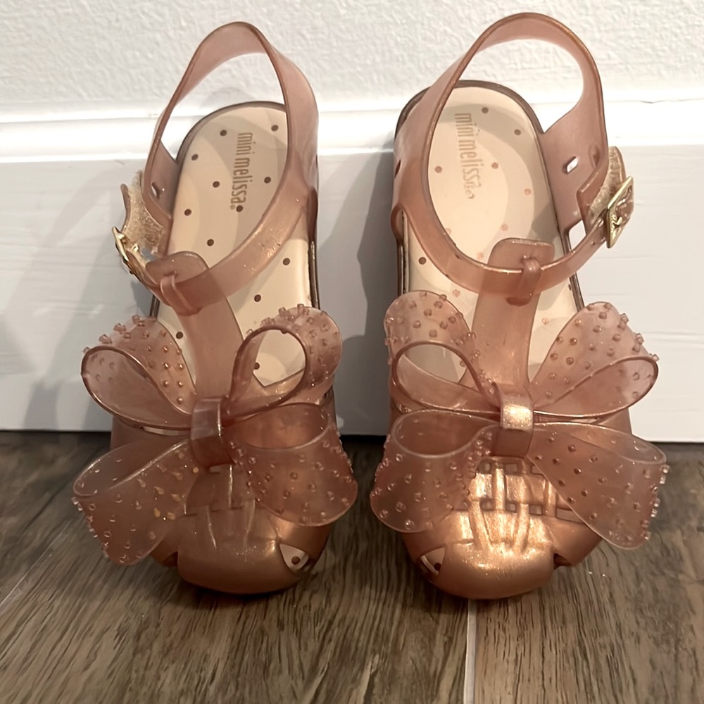 Mini Melissa Kids Size 11.